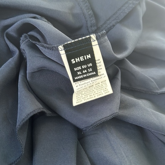 High-Low Ruffle Front Dress - Picture 3 of 3